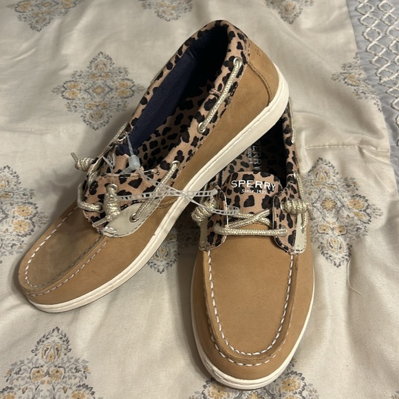 NWOT Leopard Sperry Boat Shoes - Picture 3 of 4
